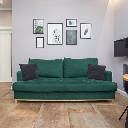 Urban Jungle Apartment In The Heart Of The City Białystok Exterior foto