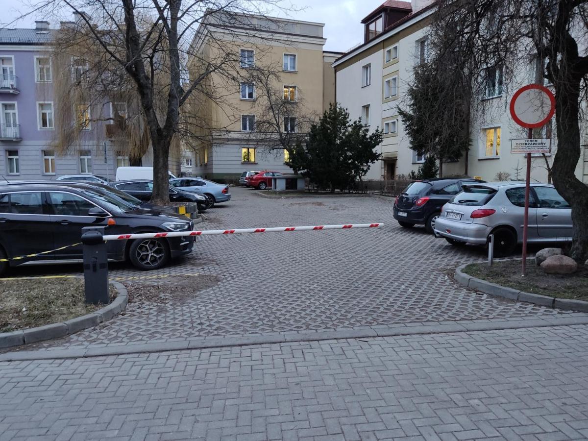 Urban Jungle Apartment In The Heart Of The City Białystok Exterior foto