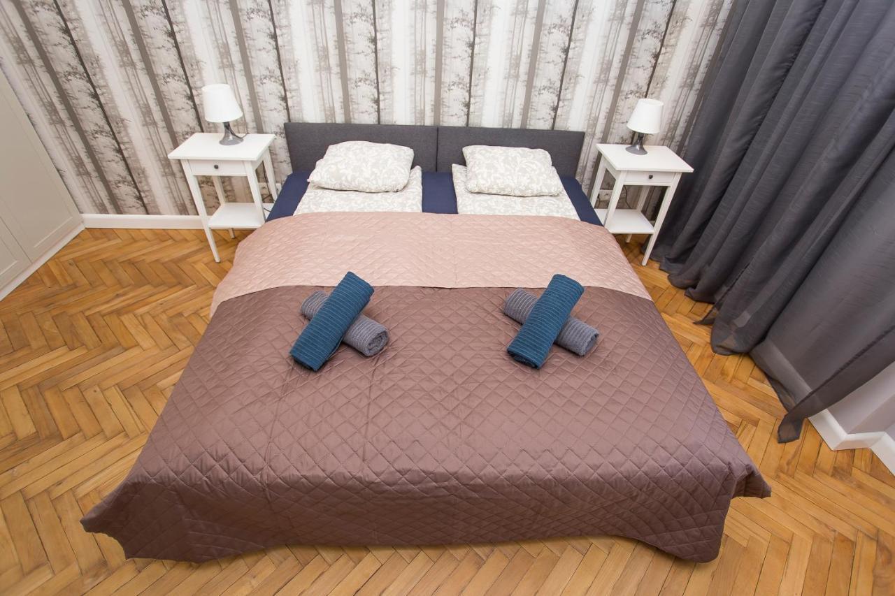 Urban Jungle Apartment In The Heart Of The City Białystok Exterior foto